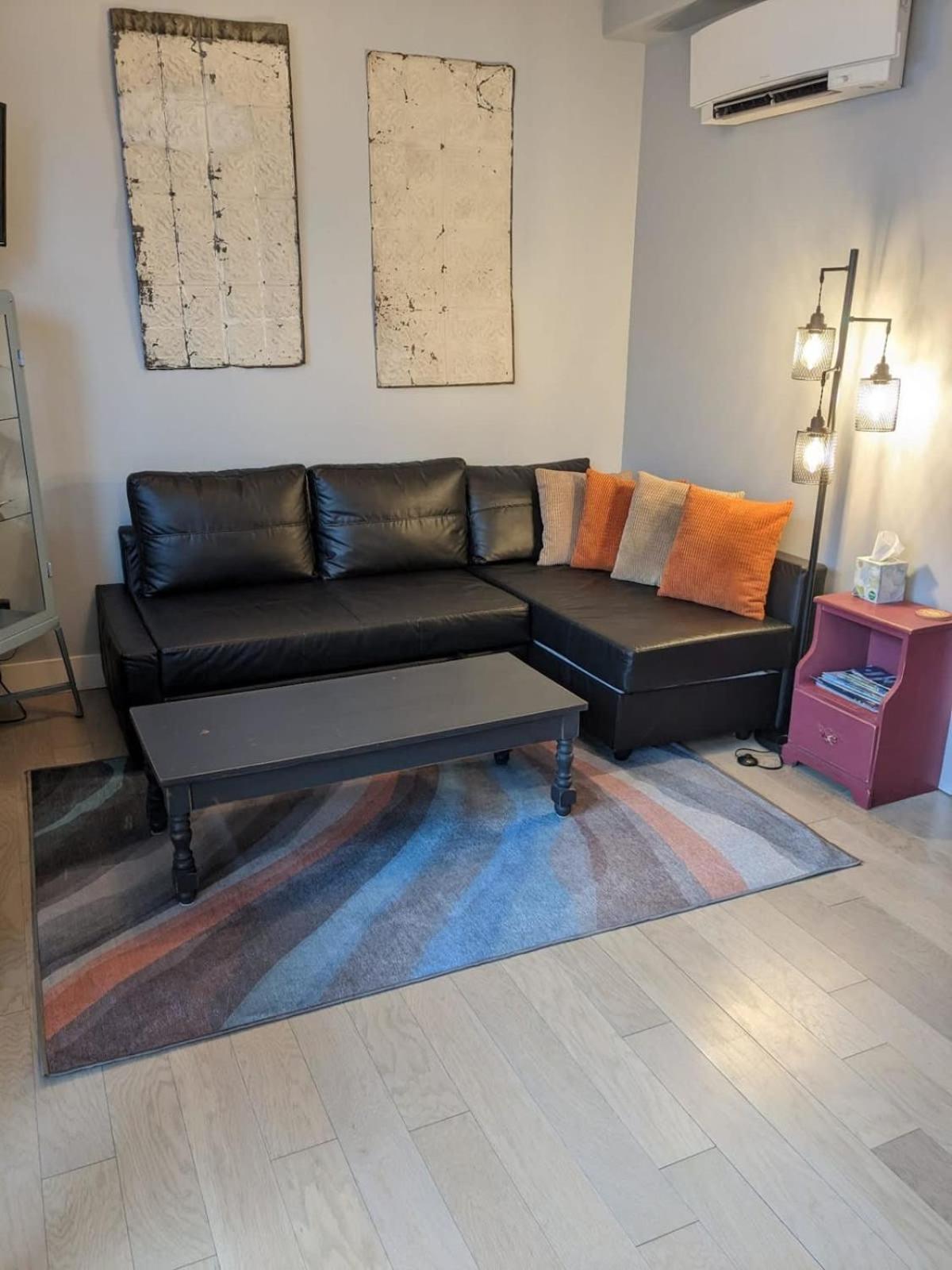 Condo On State Hospital Grounds! 特拉弗斯城 外观 照片